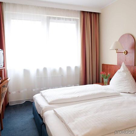 Falk Hotel Франкфурт-на-Майне Номер фото