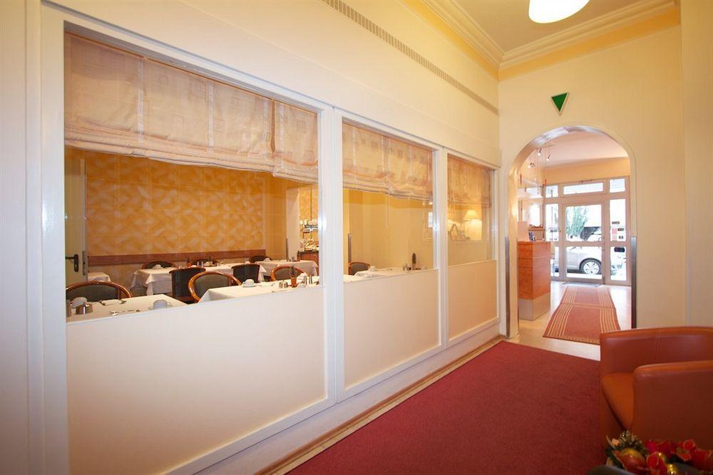 Falk Hotel Франкфурт-на-Майне Экстерьер фото