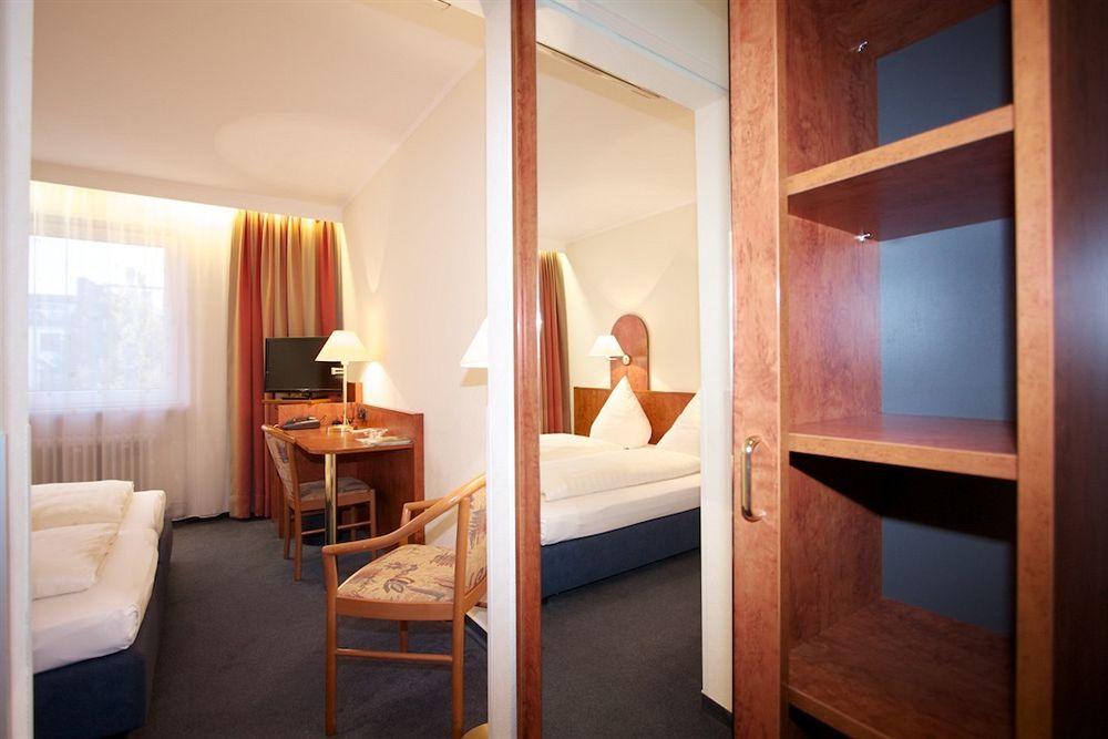 Falk Hotel Франкфурт-на-Майне Экстерьер фото