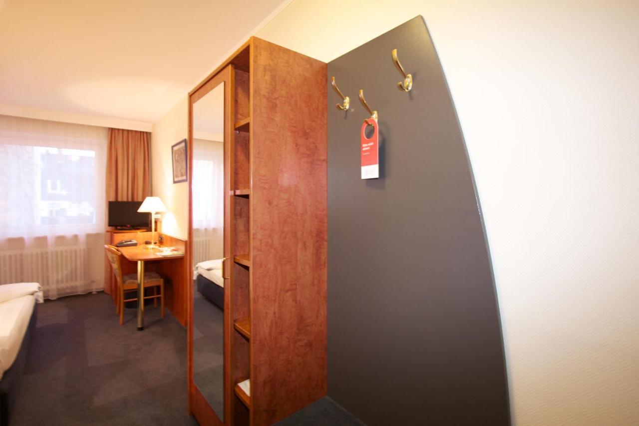 Falk Hotel Франкфурт-на-Майне Экстерьер фото